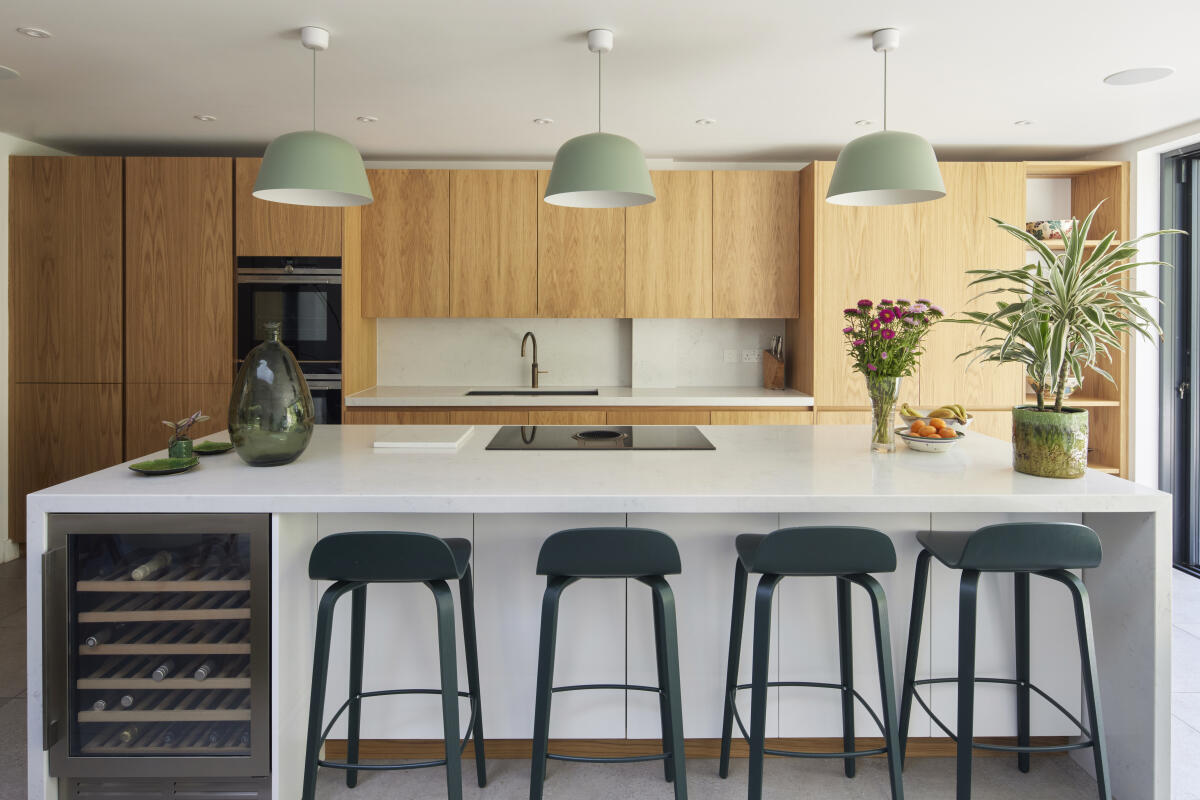 14Muswell Av.